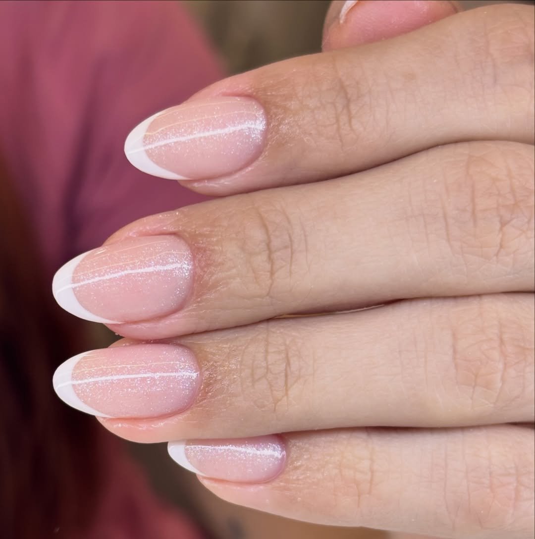 Alongamento de unhas em gel Bauru We Hall Beauty