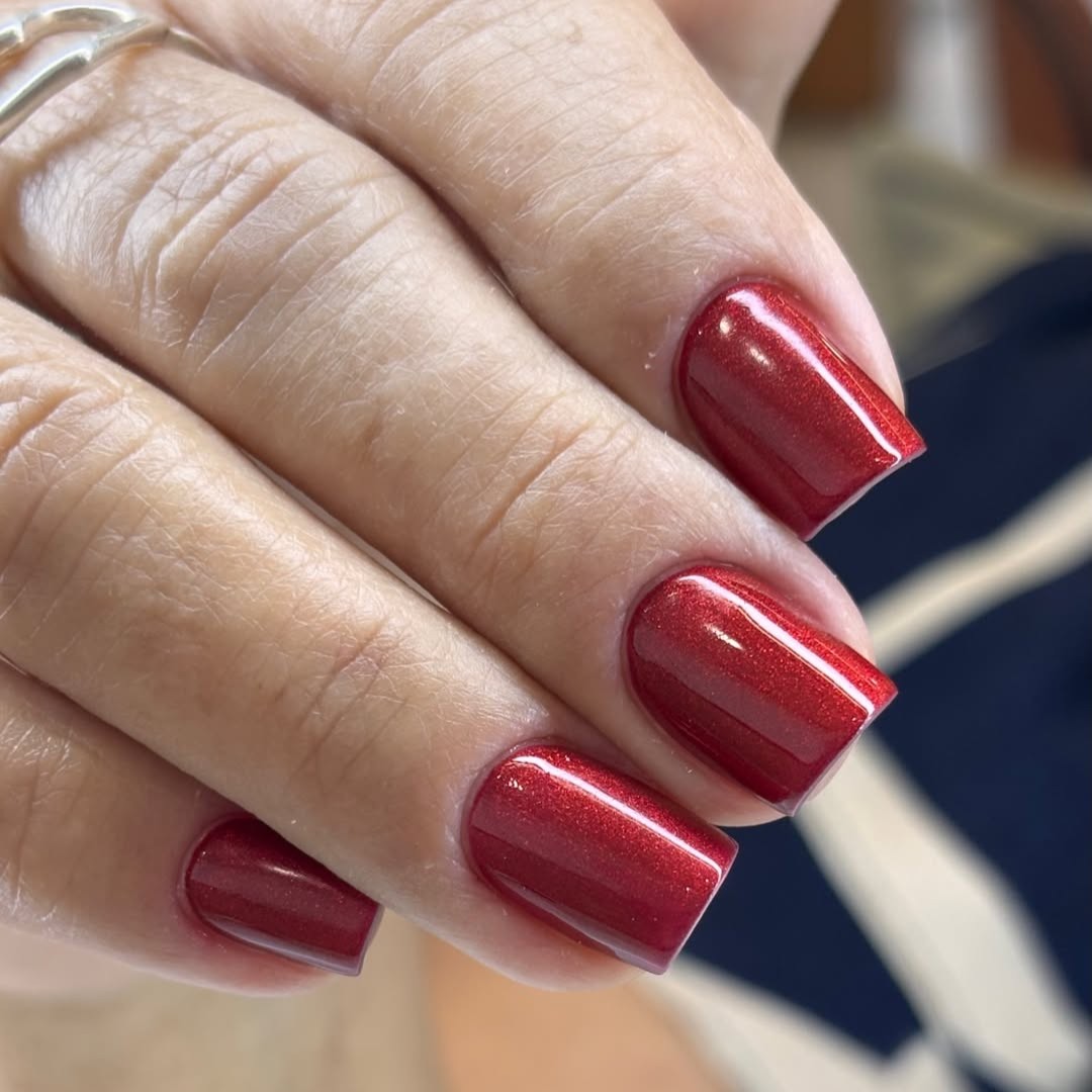 Alongamento vermelho We Hall Beauty Bauru